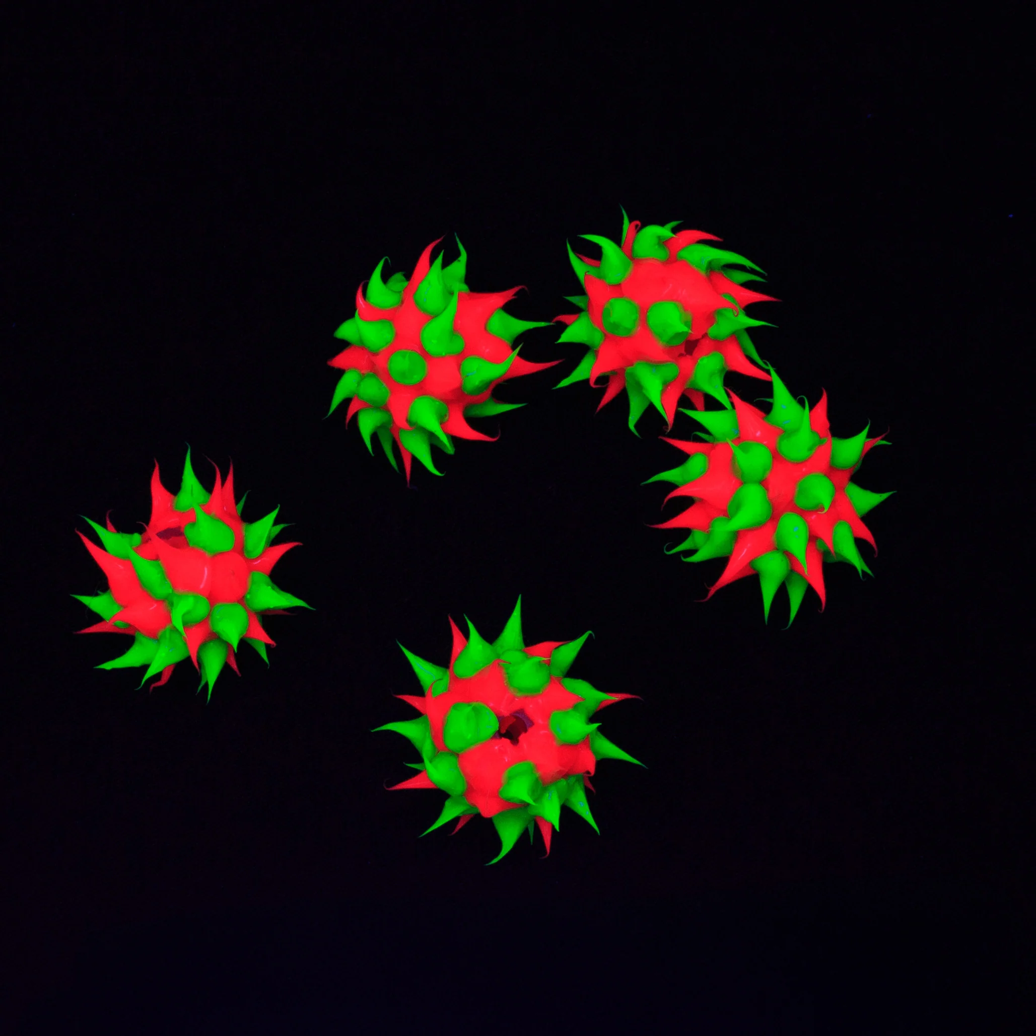 10MS192-82: Rubber Round Pink w/Green 10mm - 5PPK - Image 2
