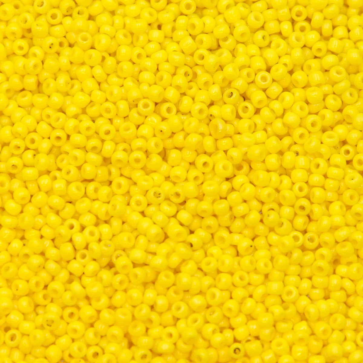 11SV122-4R: Vin Ven SB Opaque Yellow #4 11/0 - 50GM - Image 2