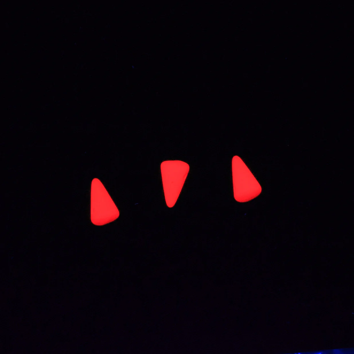 3DP638-NM: CZ Spike Neon Orange Matte 4x7-5x8mm 200PC - Image 2