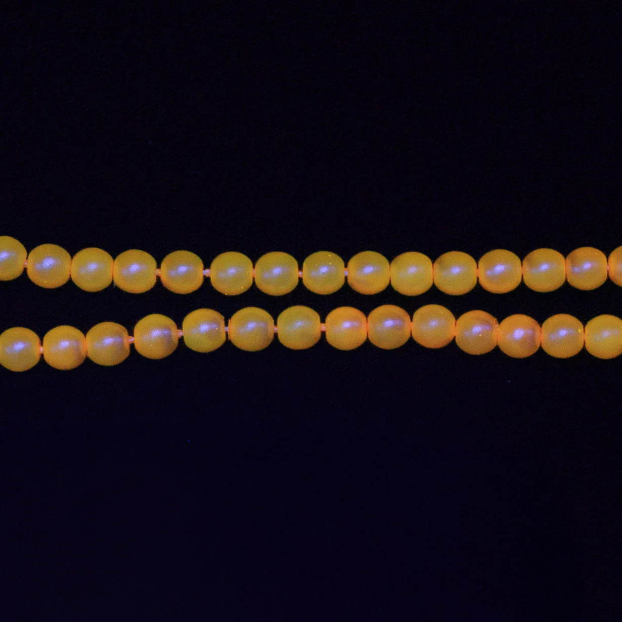 4RD634-N3R: CZ Round Tangerine Silk Neon Pearl 4mm-60PC - Image 2