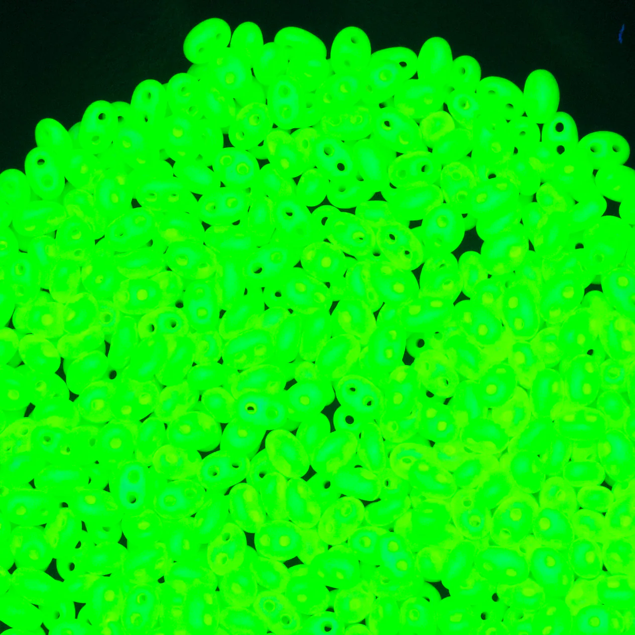 74SB622-NR: CZ Twin 2-H SB Neon Yellow 2.5x5mm 50GM - Image 2