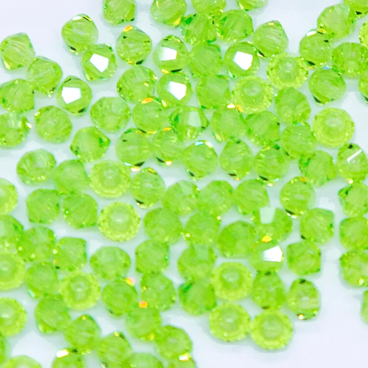 80CC282-L: Preciosa Czech Crystal Diamond Limecicle 3mm 144Pc - Image 3