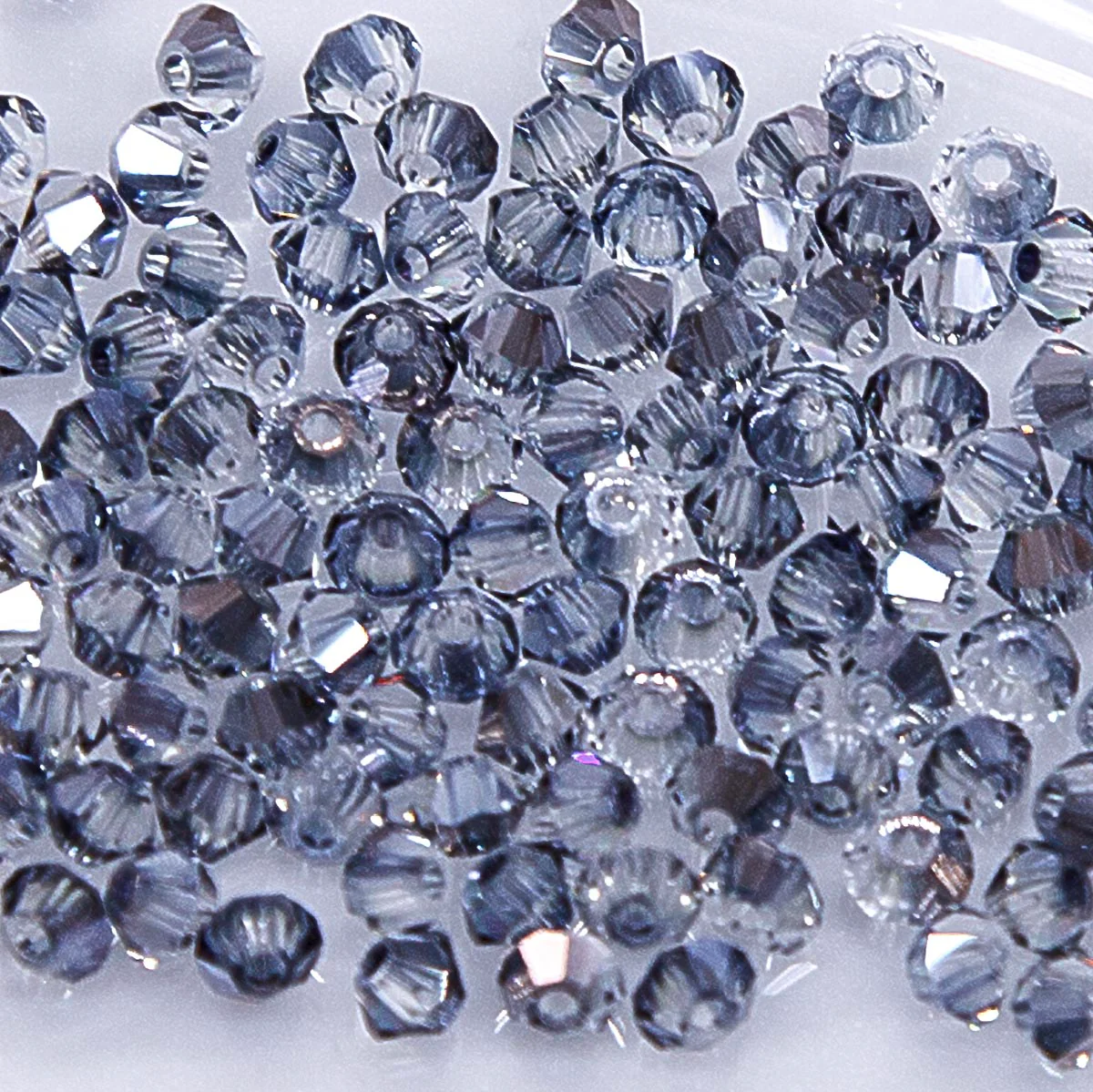 80CC512-E: Preciosa Crystal Dia Crystal Valentinite 3mm-144PC - Image 2
