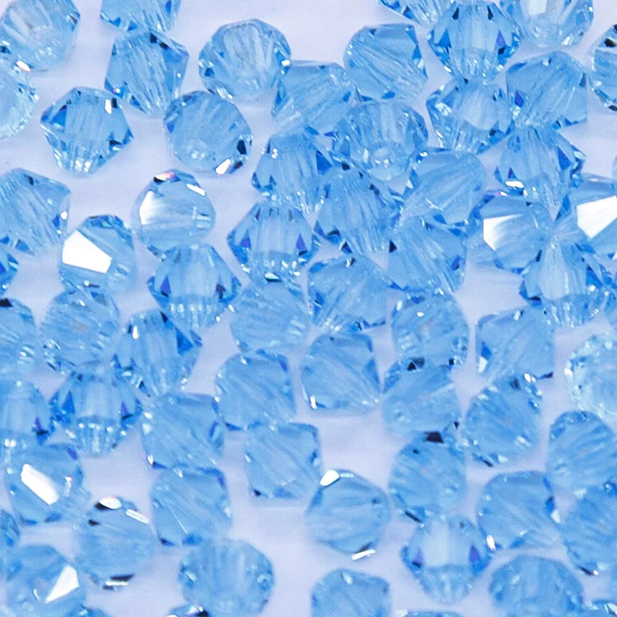82CC263: Preciosa Crystal Dia Aquamarine 4mm-144PC - Image 2