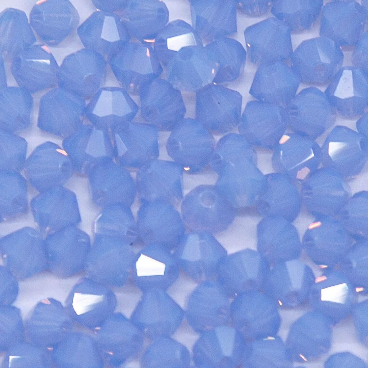 82CC270: Preciosa Crystal Dia Lt Sapphire Opal 4mm-144PC - Image 2
