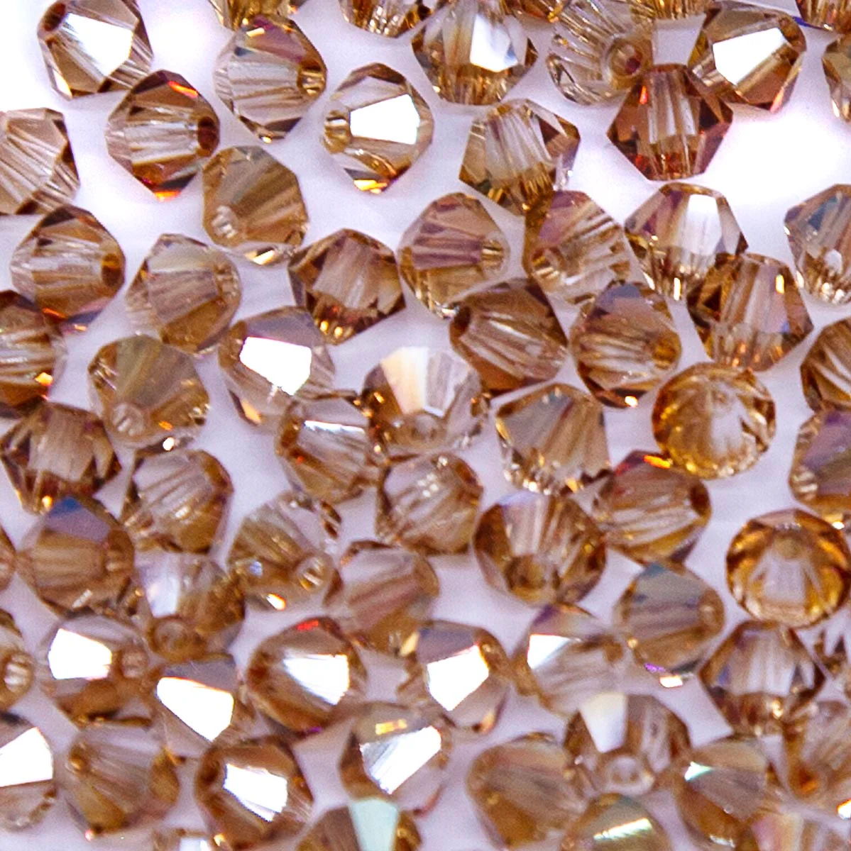 82CC512-3: Preciosa Crystal Dia Crystal Celsian 4mm-144PC - Image 2
