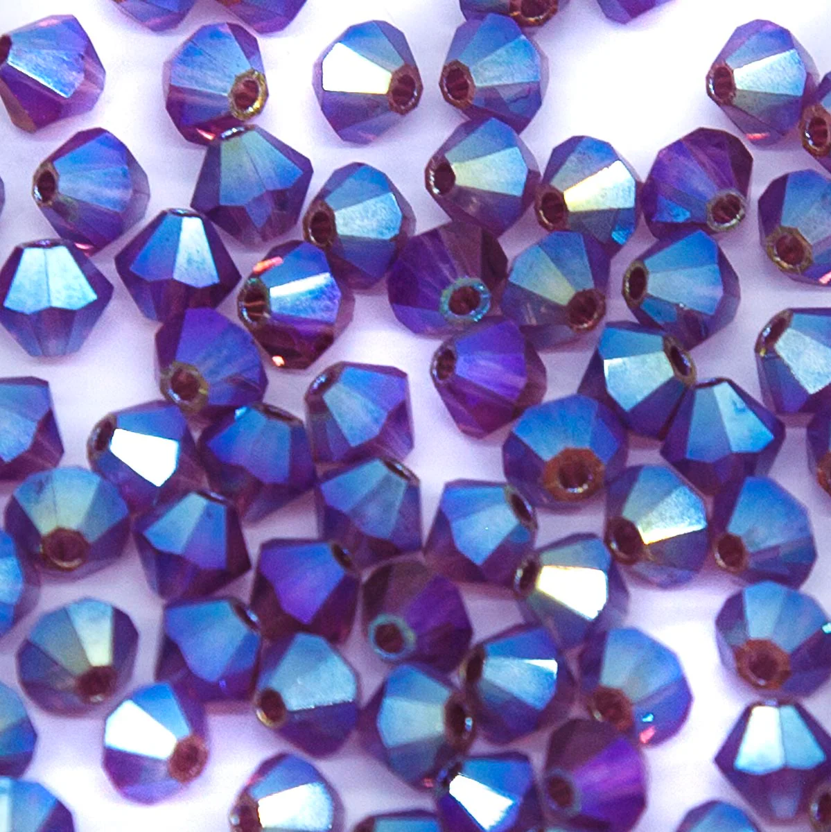82CC598-F: Preciosa Crystal Dia Amethyst Ab2x 4mm-144PC - Image 2