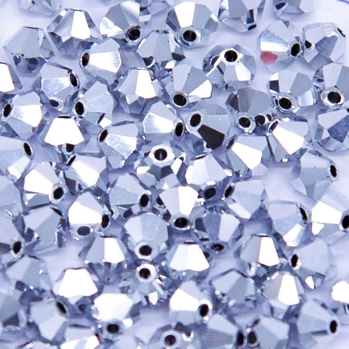 82CC812-F: Preciosa Crystal Dia Labrador Full Coated 4mm-144PC - Image 2