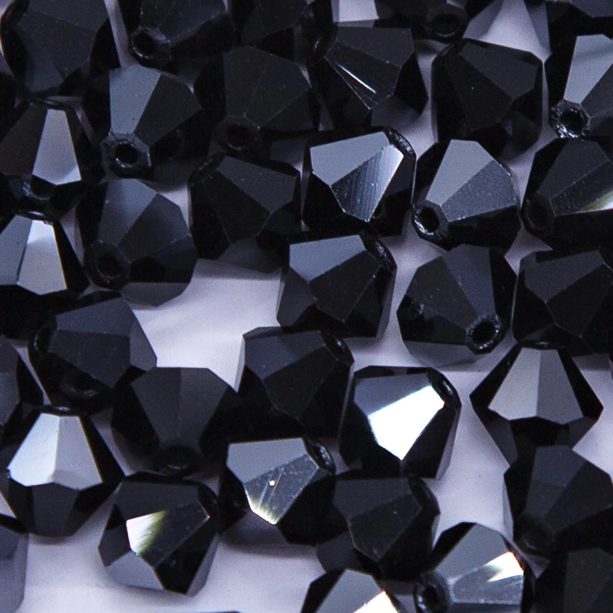 86CC309: Preciosa Crystal Dia Jet Hematite 6x6mm-72PC - Image 2