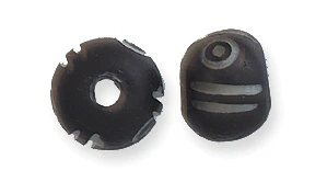 8BN109-CA: India Bone Round Black Carved Bulls Eye 8mm 40 Pieces