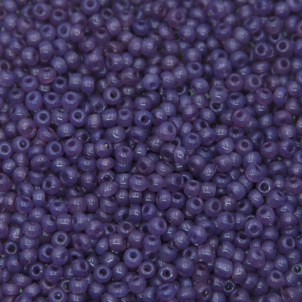 9EP290-42: Vin French SB Opal Light Amethyst 9/0 - 250 GM - Image 2