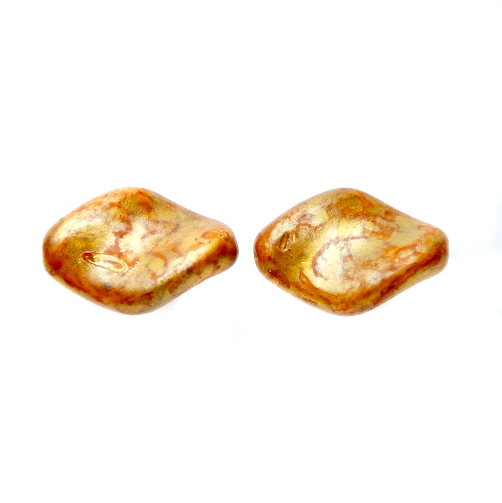 CZ9211-53: Czech Twisted Oval Taupe Golden Flake 19x13mm 6 Pieces