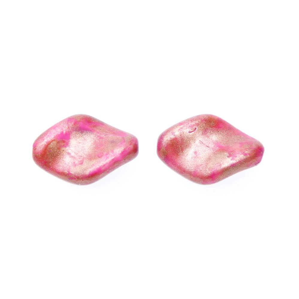 CZ9211-93: Czech Twisted Oval Pink Golden Flake 19x13mm 6 Pieces